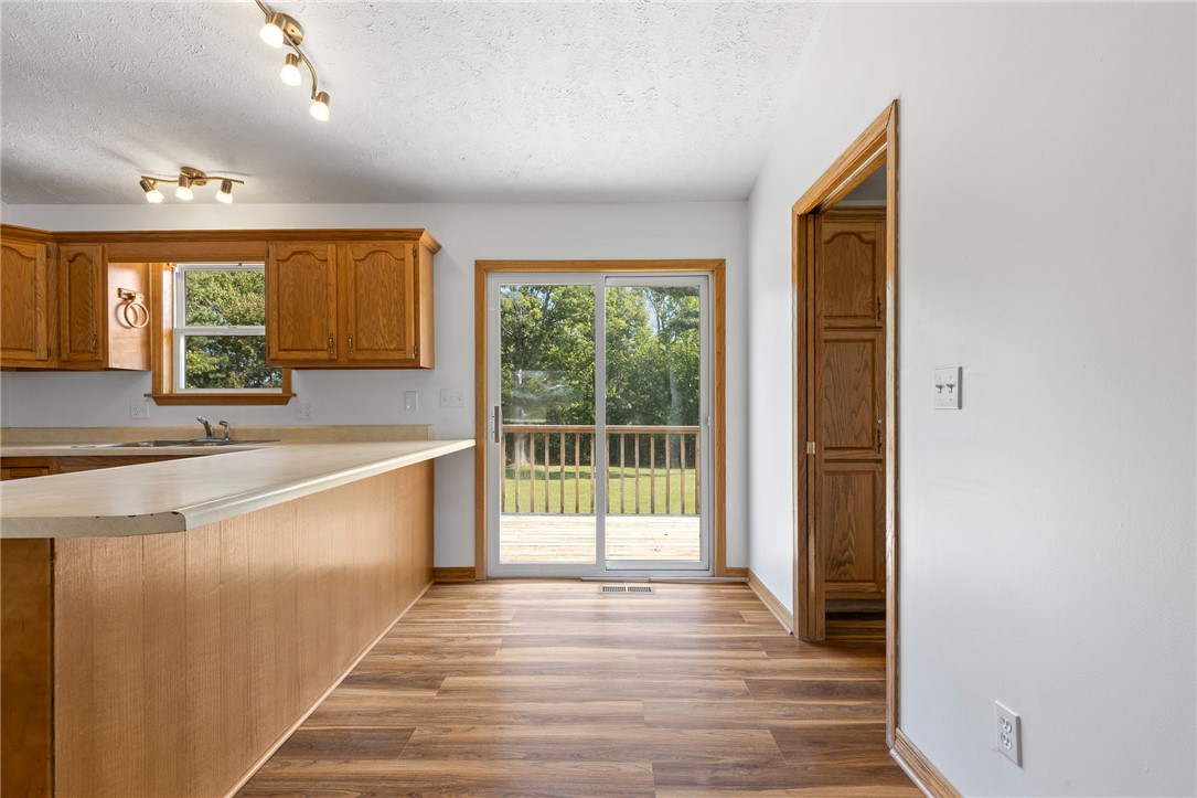 9577 Sims Road South Harrison, AR 72601 - Photo 9 of 30 Gallery Image 9