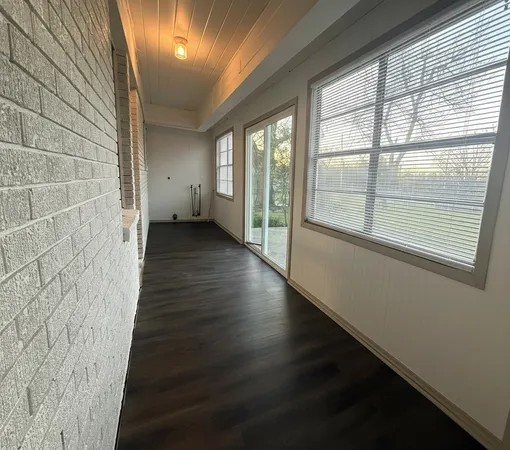 $1,699 | 107 Elm Avenue, Rockdale, TX 76567
