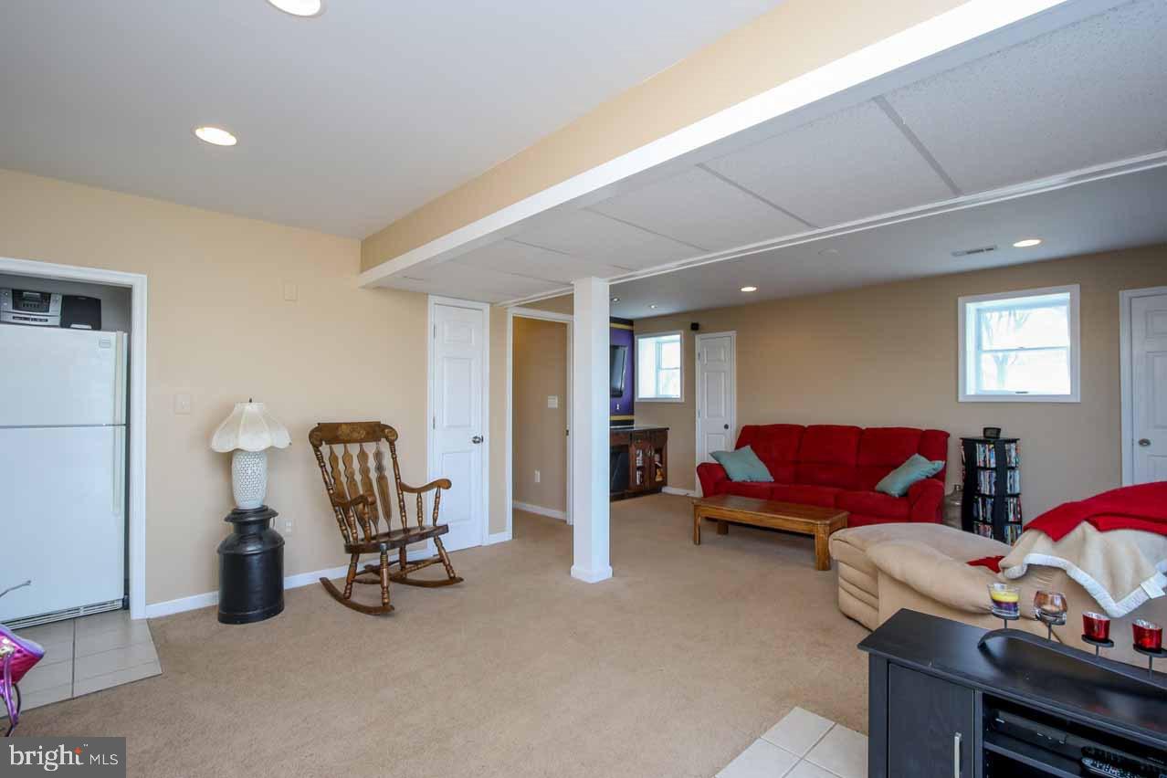 80 Fox Run Road Hanover, PA 17331 - Photo 20 of 34