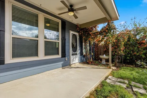 $305,000 | 1705 T H Johnson Drive, Taylor, TX 76574