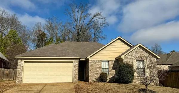 $1,850 | 1645 Sawmill Creek Lane, Cordova, TN 38016