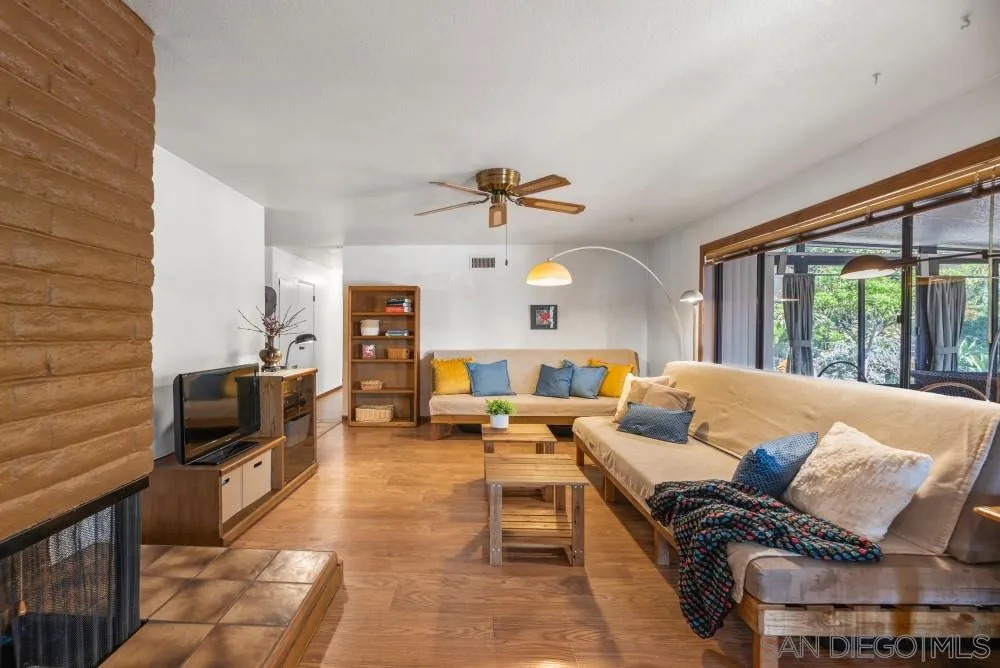 1581 Meadow Road El Cajon, CA 92021 - Photo 13 of 23 Gallery Image 13
