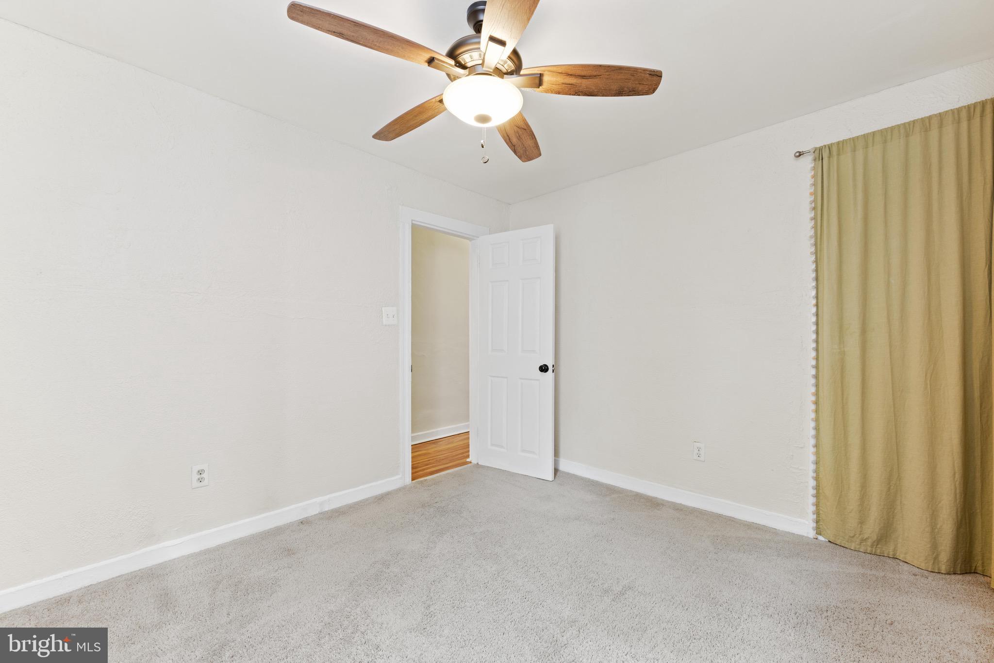 2949 Keswick Road Baltimore, MD 21211 - Photo 14 of 29 Second upstairs bedroom