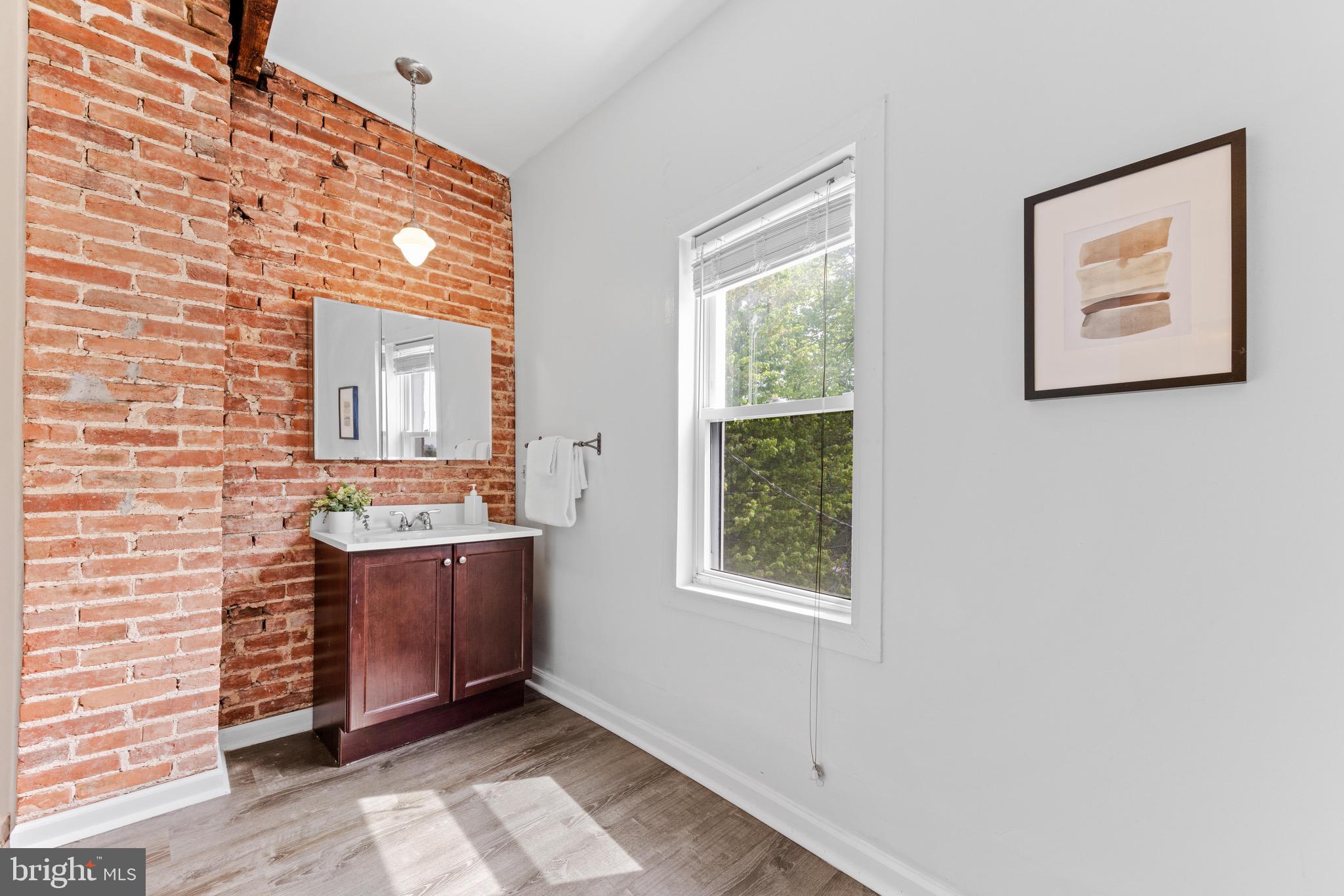 2949 Keswick Road Baltimore, MD 21211 - Photo 15 of 29 Full bath