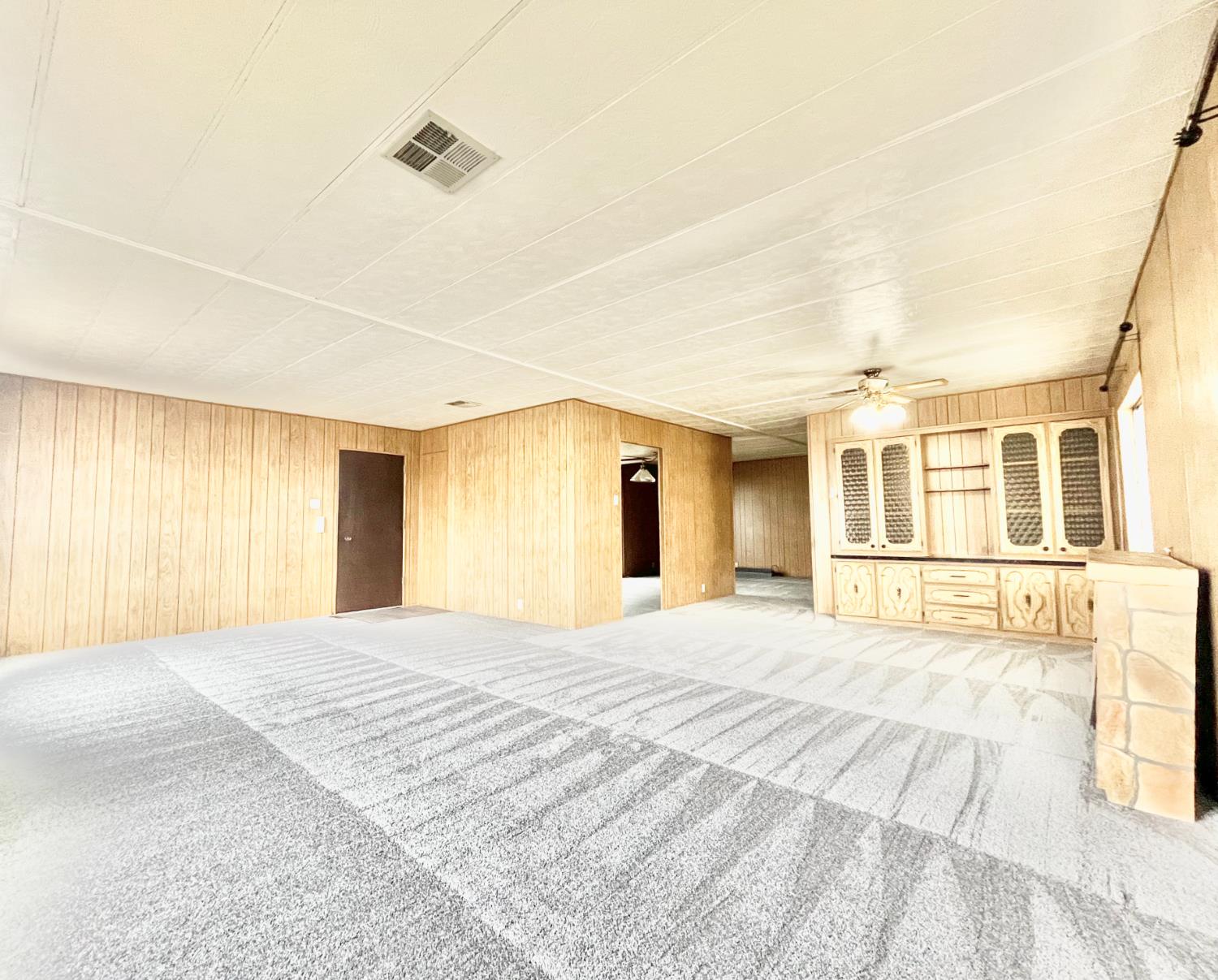 8665 Florin Road, Unit 94 Sacramento, CA 95828 - Photo 4 of 16