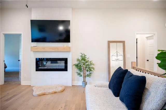 $479,900 | 2625 Southwest Summer Creek Place, Blue Springs, MO 64015