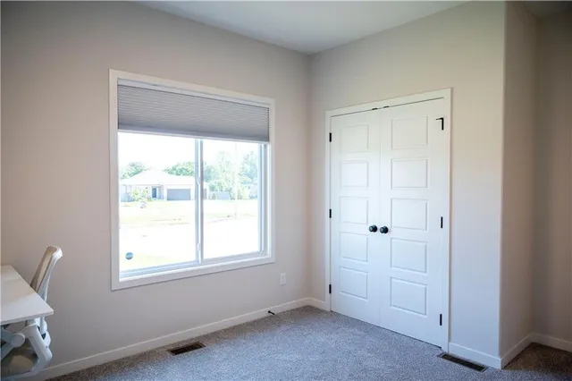 $479,900 | 2625 Southwest Summer Creek Place, Blue Springs, MO 64015