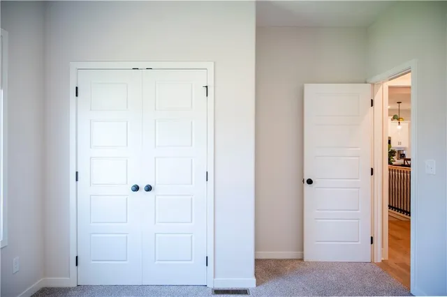 $479,900 | 2625 Southwest Summer Creek Place, Blue Springs, MO 64015