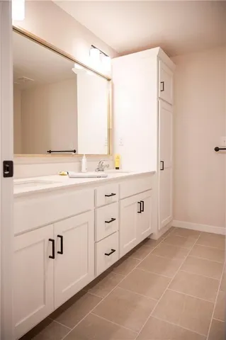 $479,900 | 2625 Southwest Summer Creek Place, Blue Springs, MO 64015