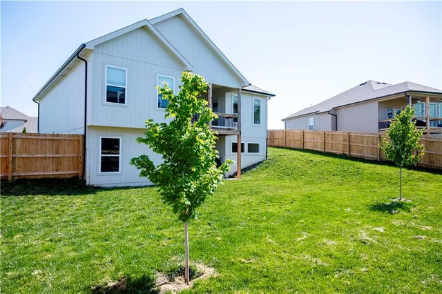 $479,900 | 2625 Southwest Summer Creek Place, Blue Springs, MO 64015