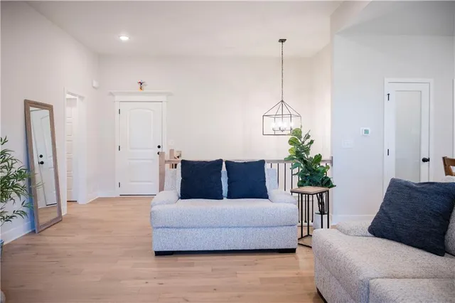 $479,900 | 2625 Southwest Summer Creek Place, Blue Springs, MO 64015