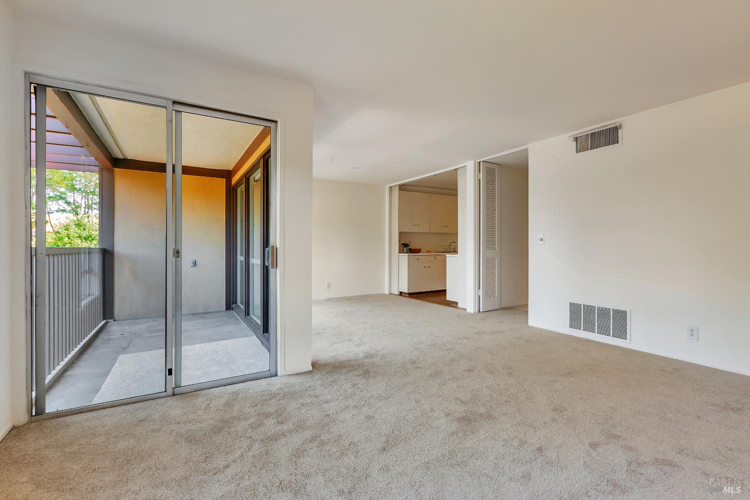 94 Forest Lane San Rafael, CA 94903 - Photo 11 of 29 Living room/balcony