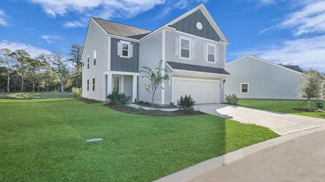 $459,900 | 328 Dickerson Lane, Summerville, SC 29485