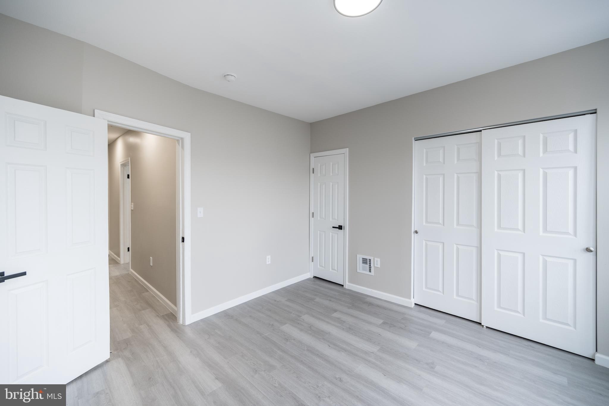 2265 East Clearfield Street Philadelphia, PA 19134 - Photo 12 of 27