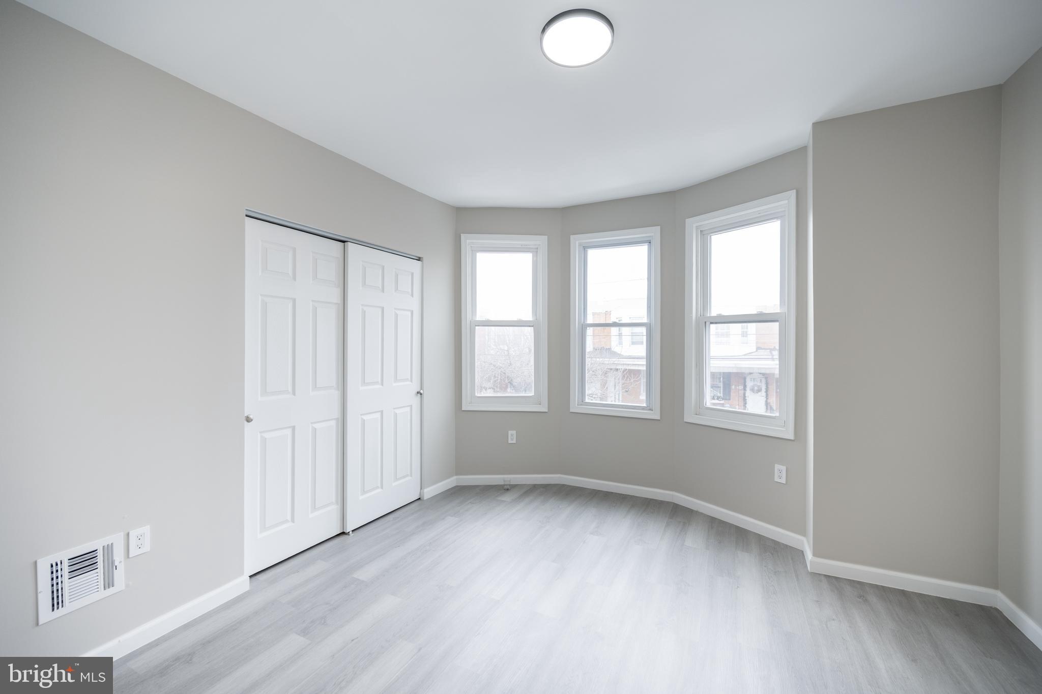 2265 East Clearfield Street Philadelphia, PA 19134 - Photo 14 of 27