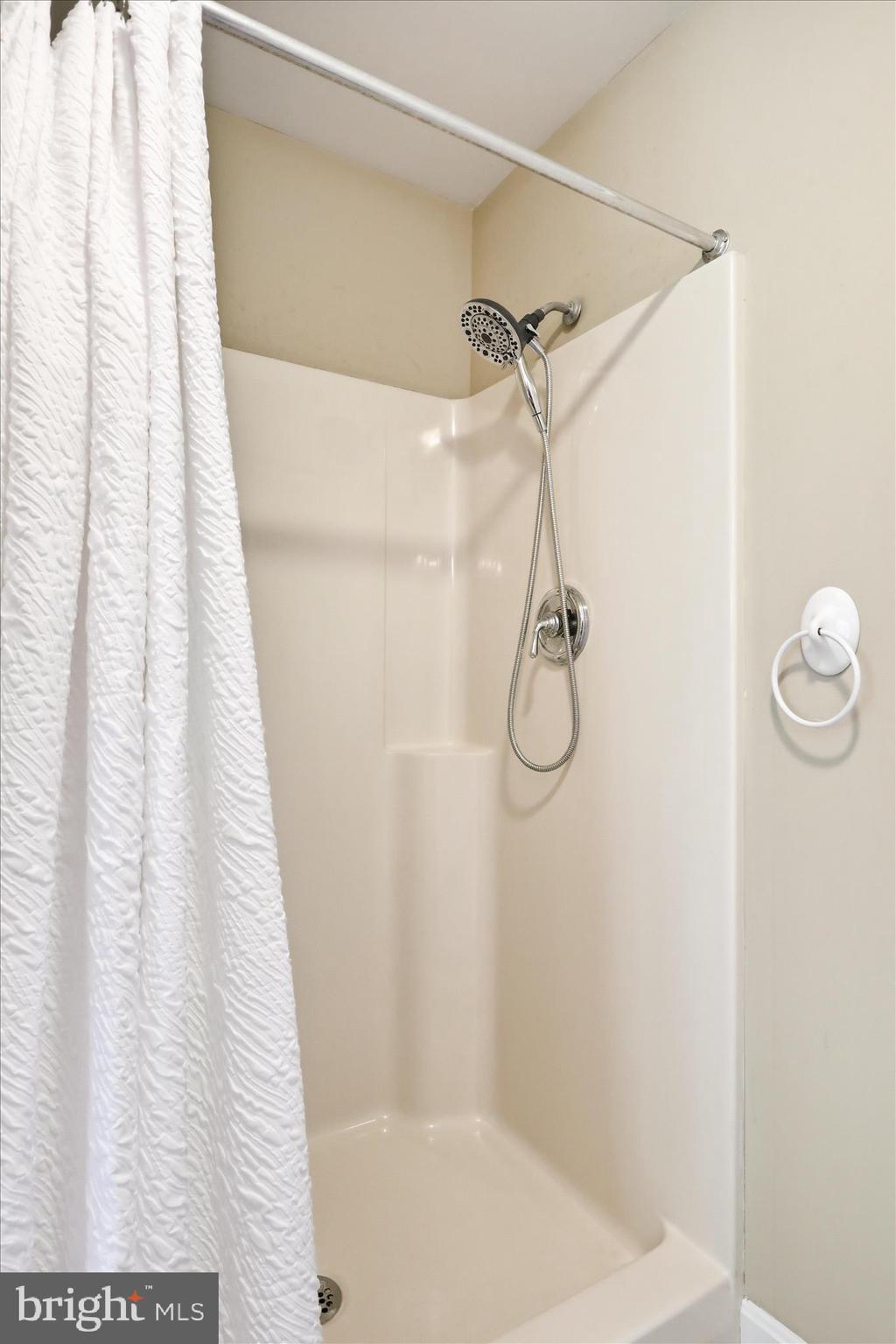21615 Ridenour Road Boonsboro, MD 21713 - Photo 41 of 81 Primary En-Suite
