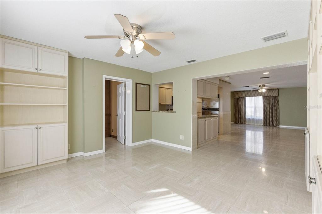 8408 Annwood Road Seminole, FL 33777 - Photo 15 of 46