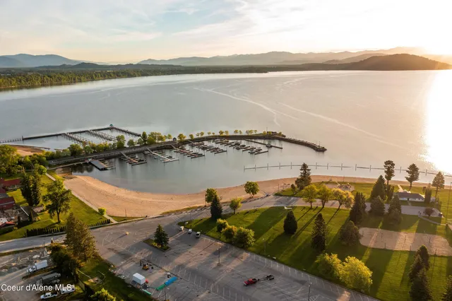 $826,000 | 115 Lake Street, Unit 203, Sandpoint, ID 83864