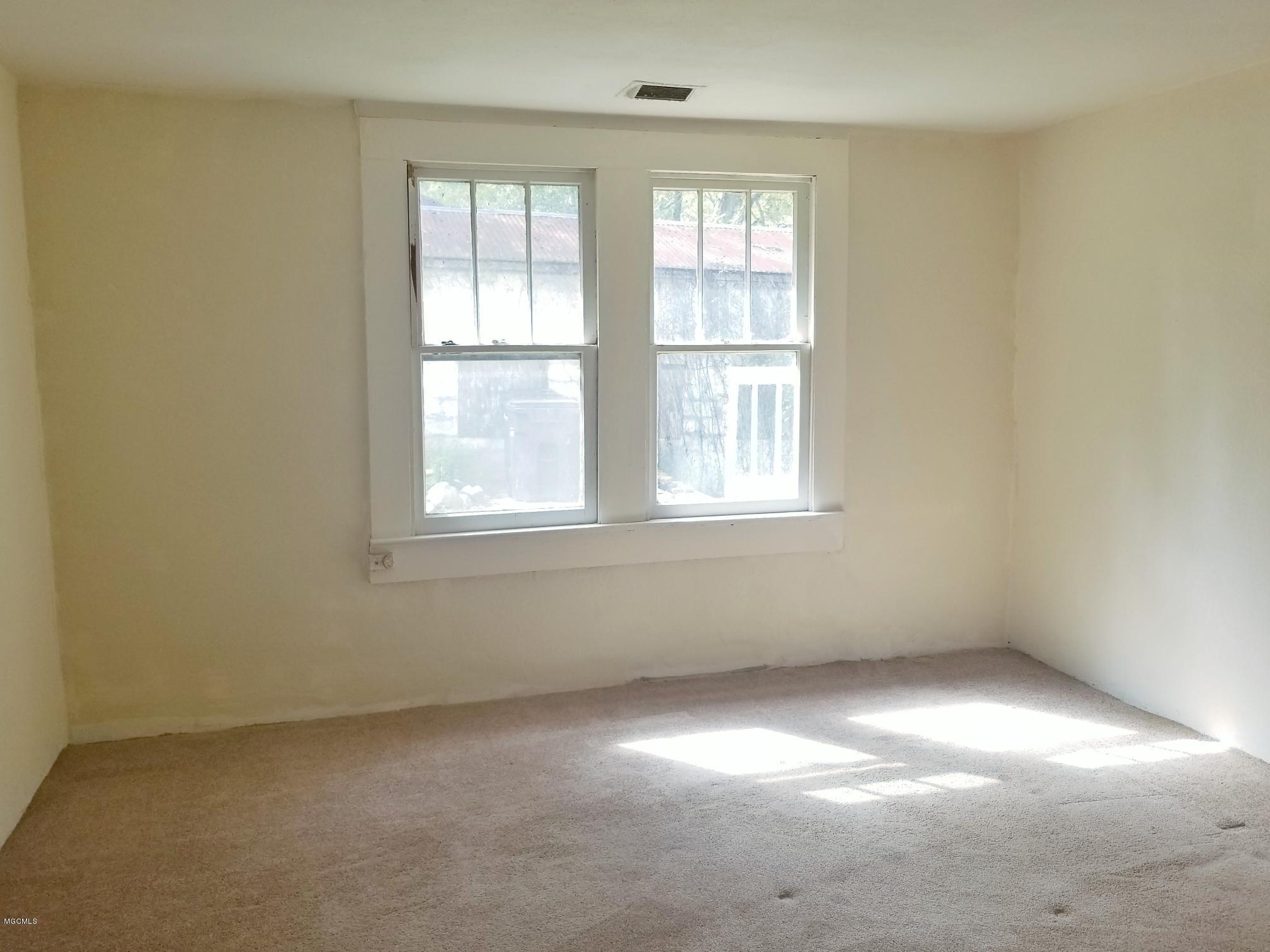 5225 Elder Street Moss Point, MS 39563 - Photo 11 of 14 Photo Editor_rwnFKZ
