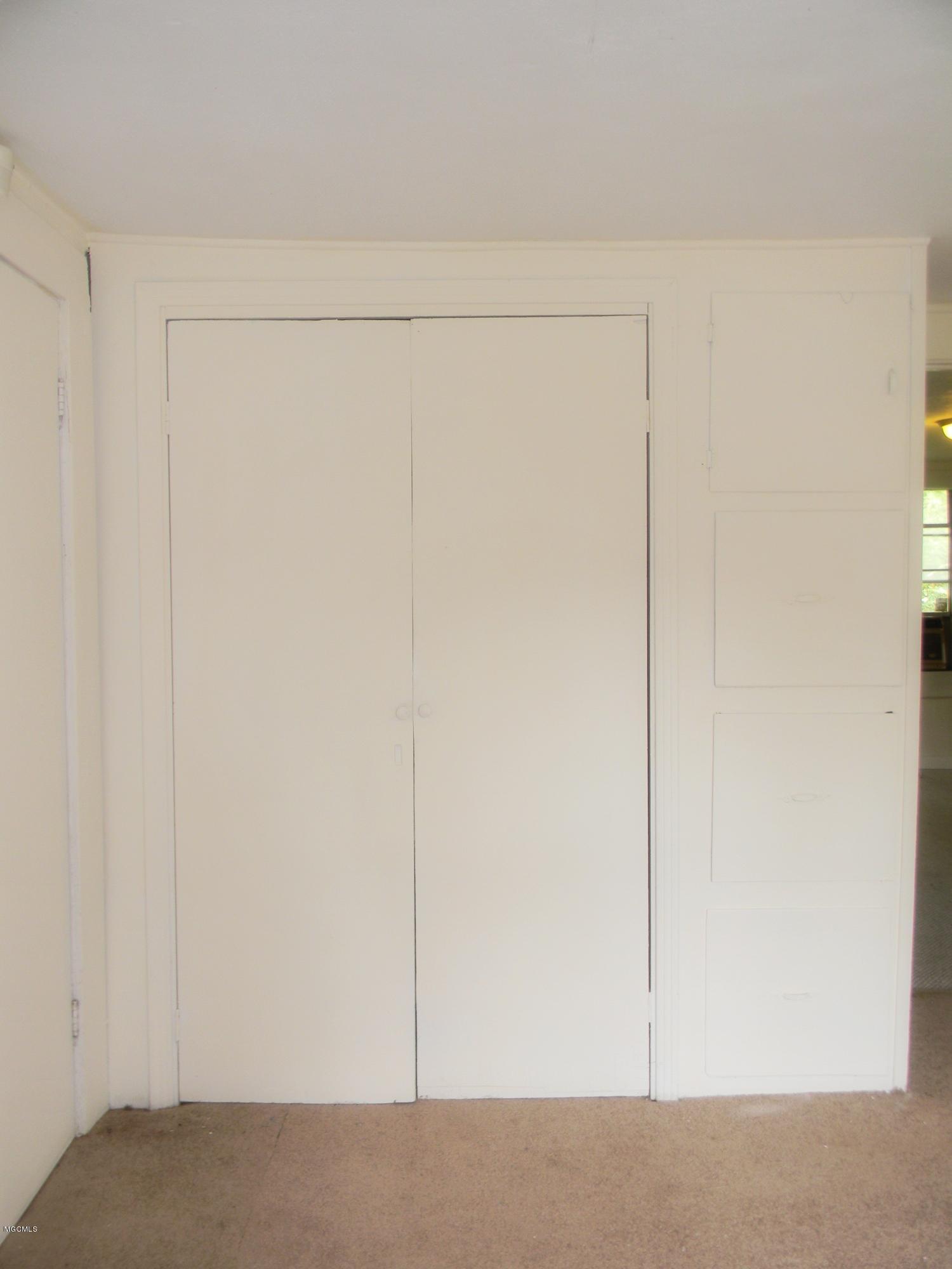 5225 Elder Street Moss Point, MS 39563 - Photo 12 of 14 FSCN3818-01
