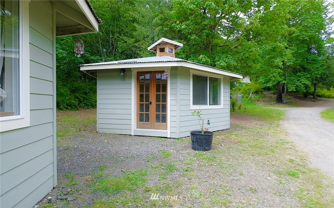 2609 Southeast Angels Hollow Way Olalla, WA 98359 - Photo 24 of 25 Gallery Image 24