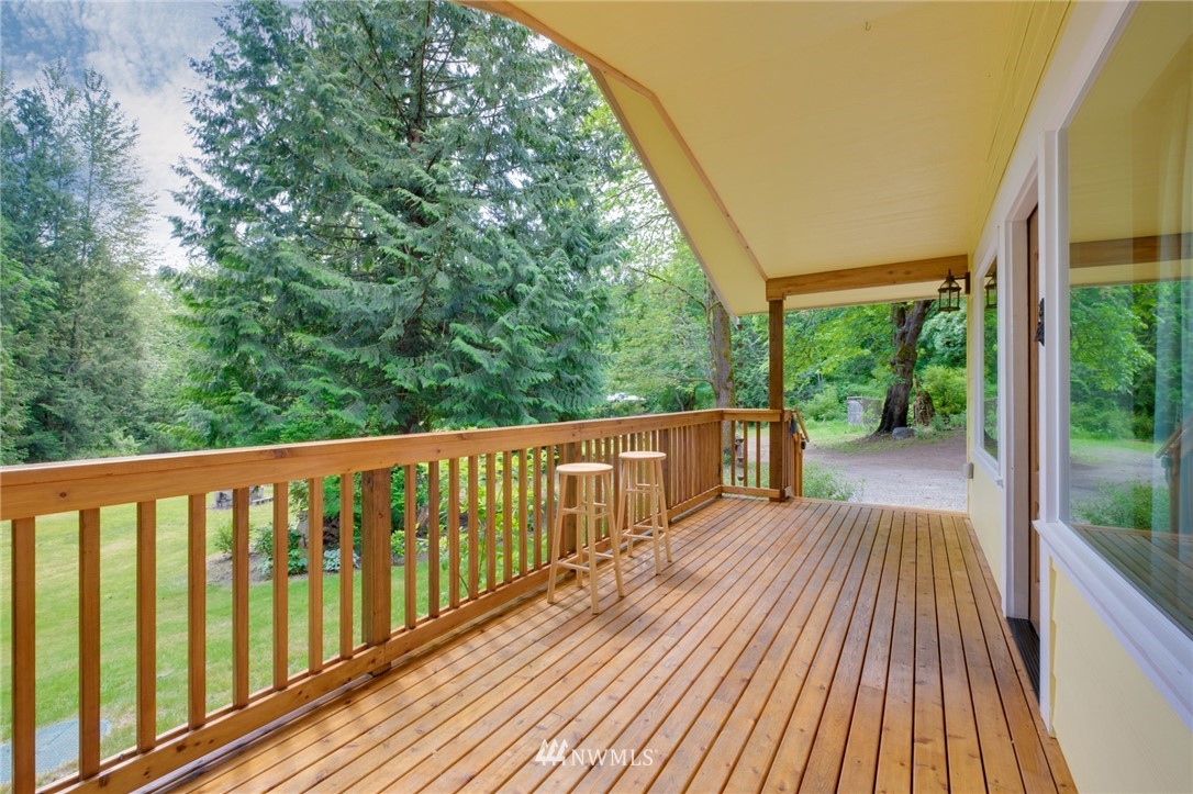 2609 Southeast Angels Hollow Way Olalla, WA 98359 - Photo 8 of 25 Gallery Image 8