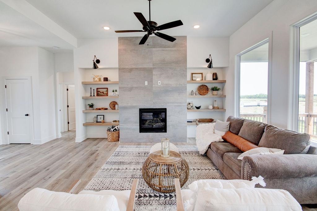 1133 Shellbark Street Goddard, KS 67052 - Photo 13 of 34