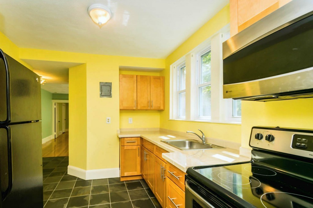 48 Robinwood Avenue, Unit 7 Boston, MA 02130 - Photo 2 of 15