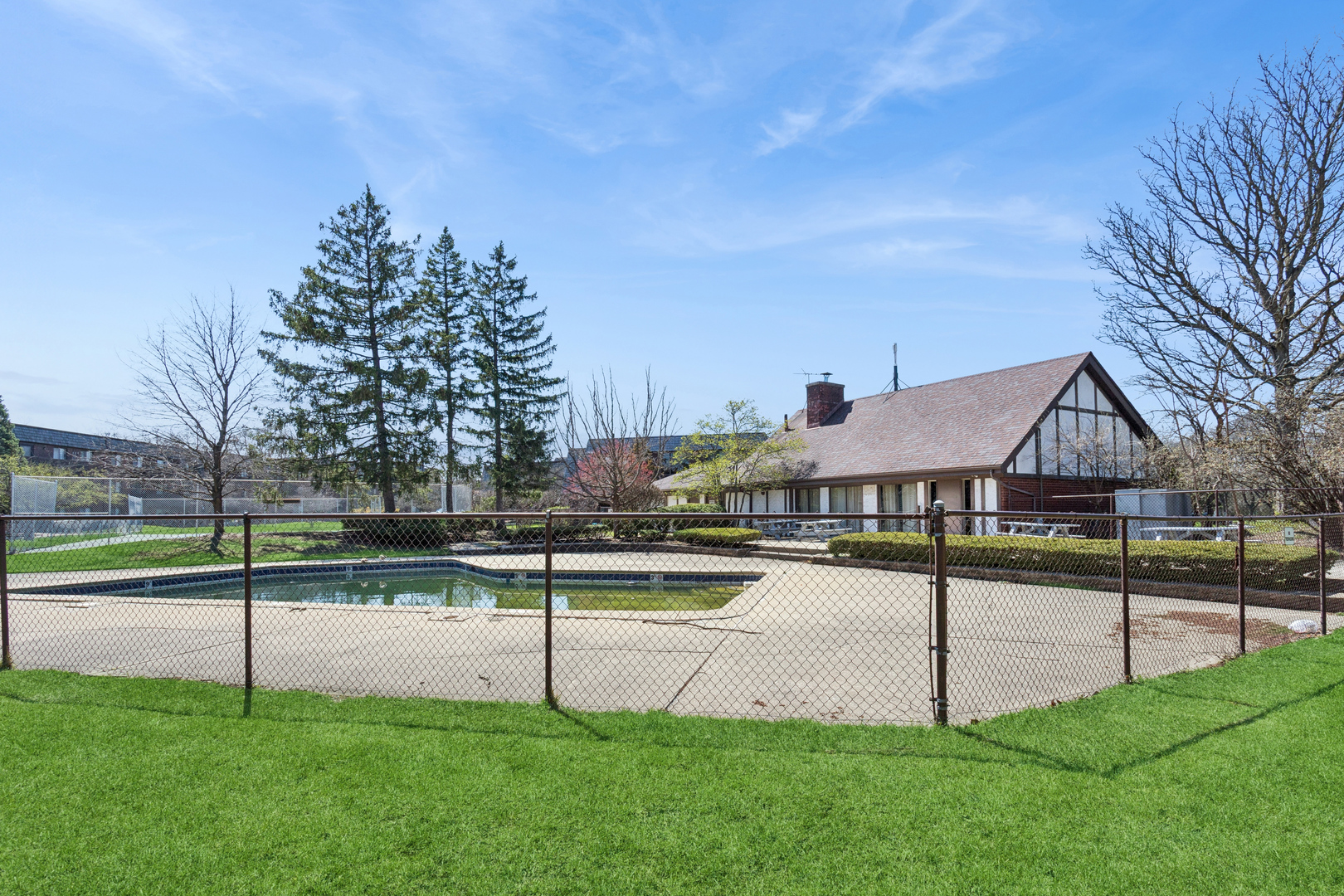 550 Timber Ridge Drive, Unit 204C Carol Stream, IL 60188 - Photo 13 of 17