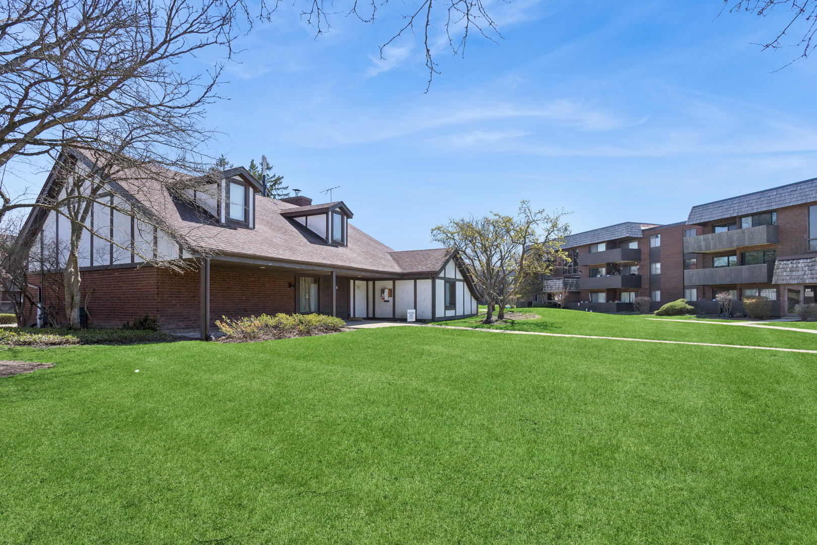 550 Timber Ridge Drive, Unit 204C Carol Stream, IL 60188 - Photo 14 of 17