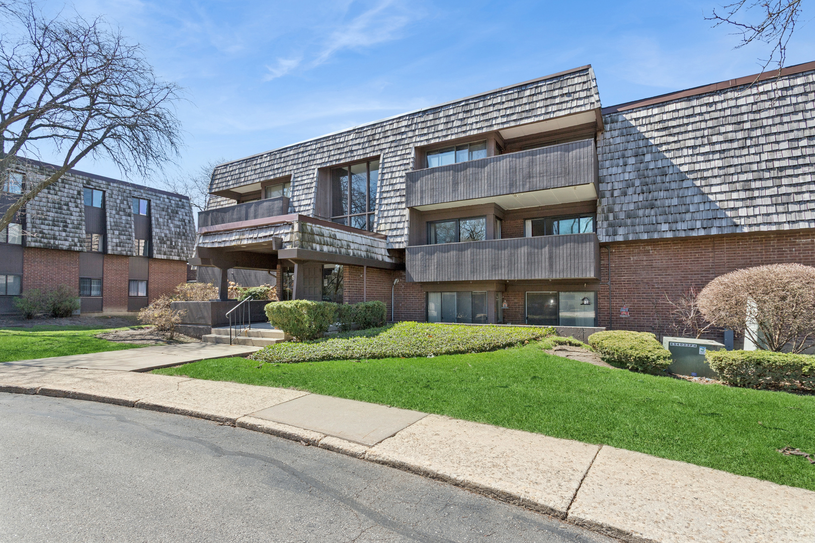 550 Timber Ridge Drive, Unit 204C Carol Stream, IL 60188 - Photo 16 of 17
