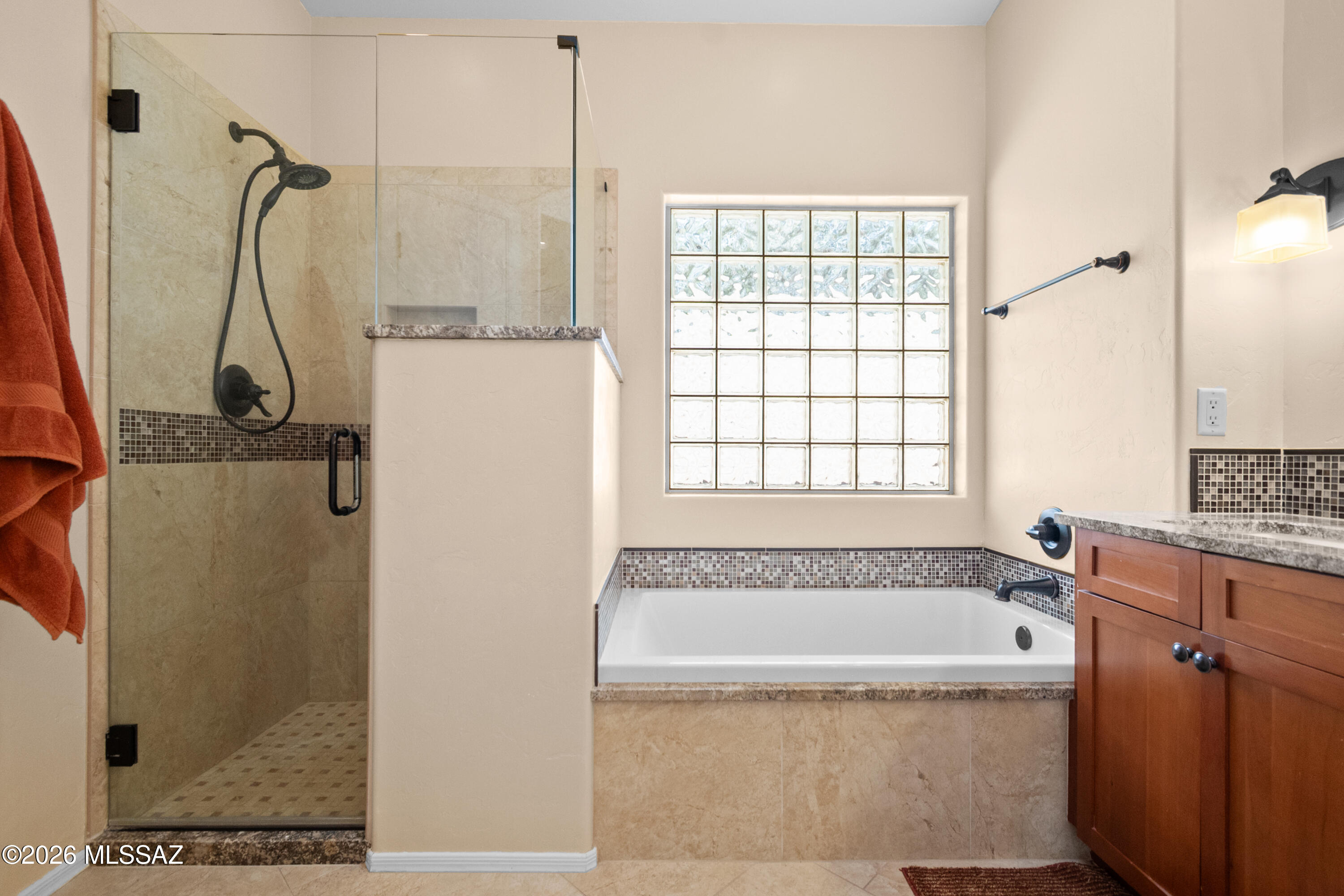 5305 Spring View Drive Tucson, AZ 85749 - Photo 20 of 41 Interior 29
