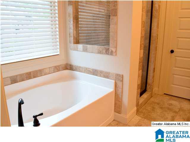 222 Dunrobin Cove Pelham, AL 35124 - Photo 11 of 19