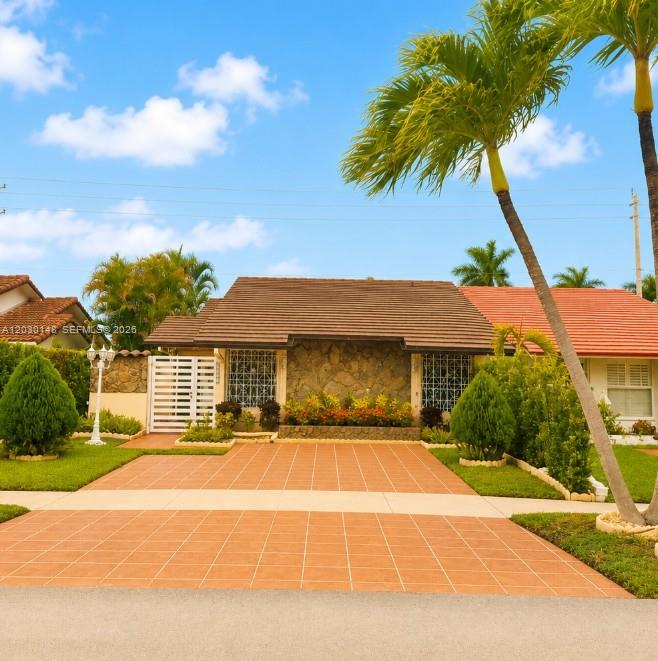 9013 Southwest 8th Terrace Miami, FL 33174 - Photo 1 of 28