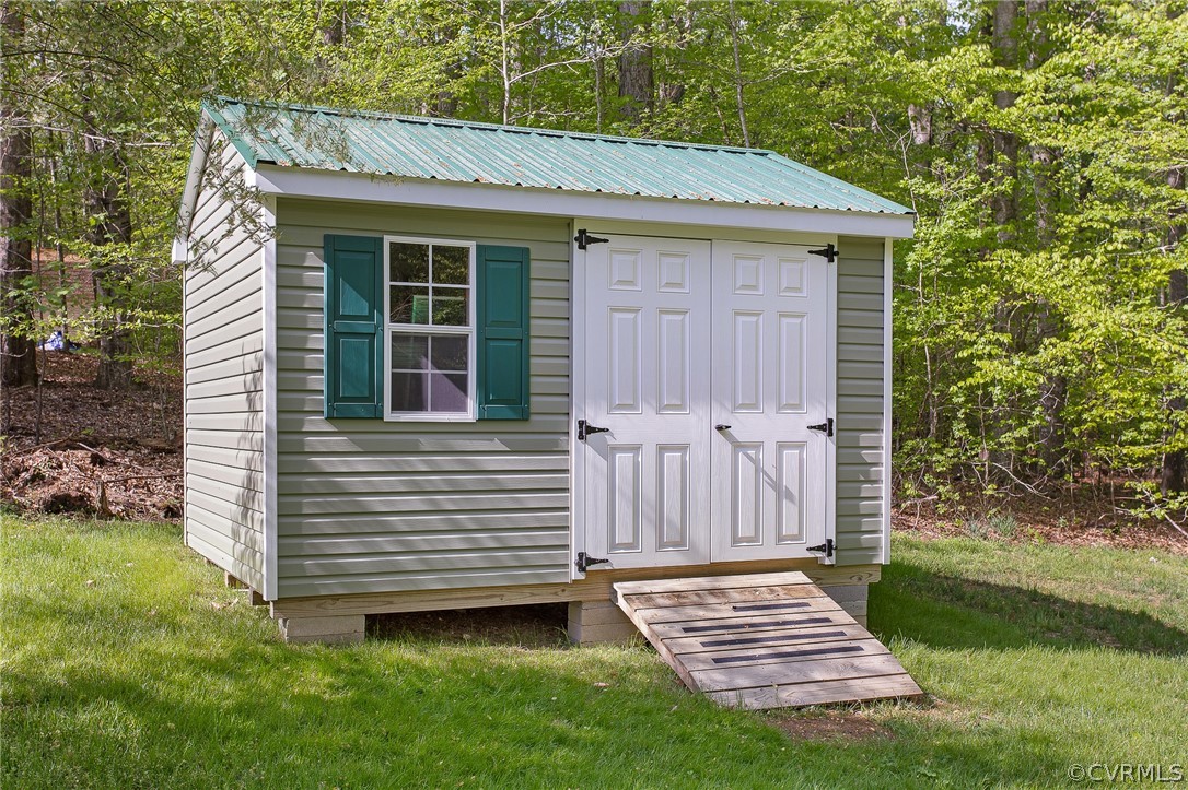 10200 North Donegal Road Chesterfield, VA 23832 - Photo 27 of 28 Gallery Image 27