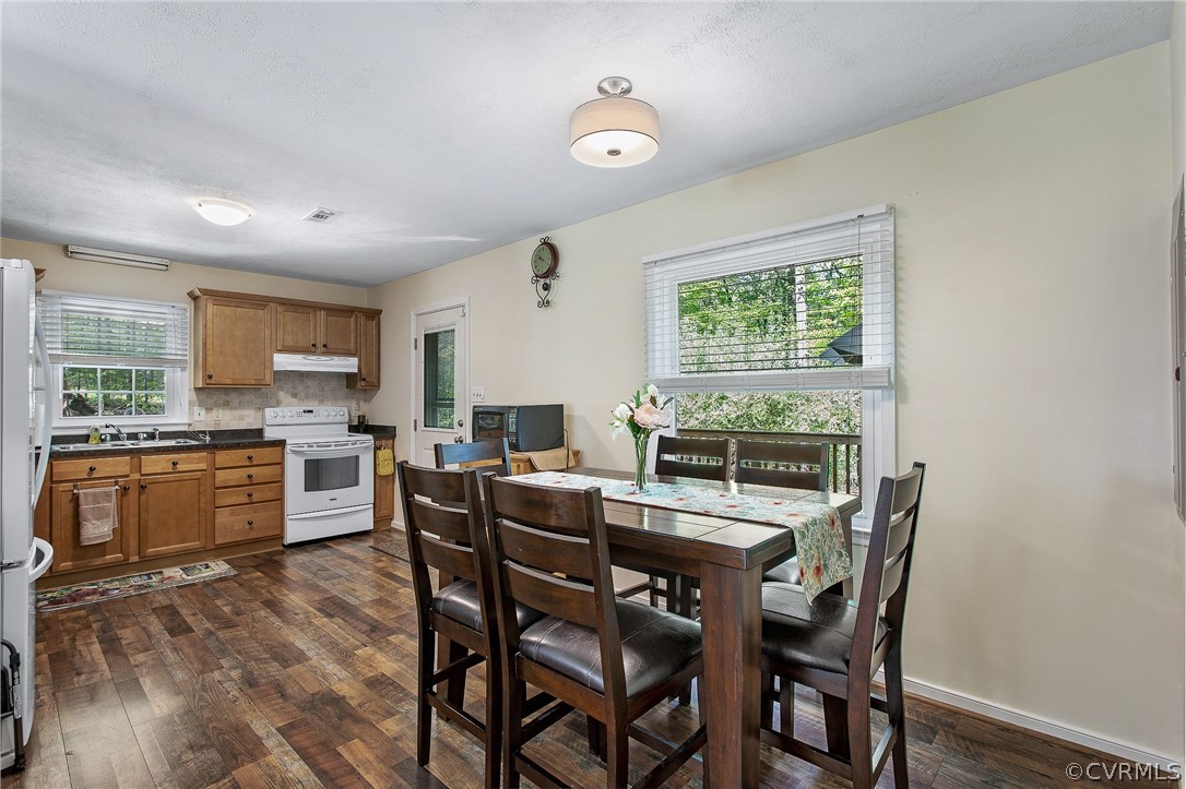 10200 North Donegal Road Chesterfield, VA 23832 - Photo 10 of 28 Gallery Image 10