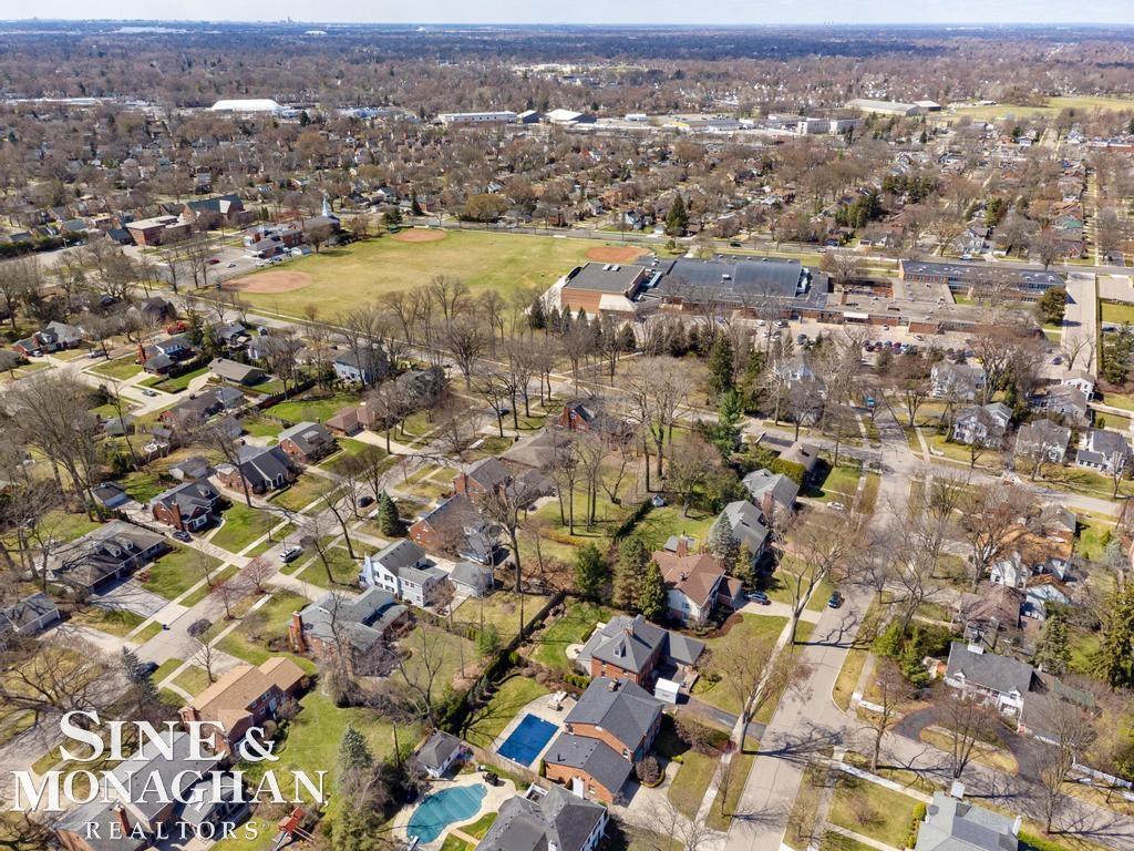 312 Cloverly Road Grosse Pointe Farms, MI 48236 - Photo 75 of 89