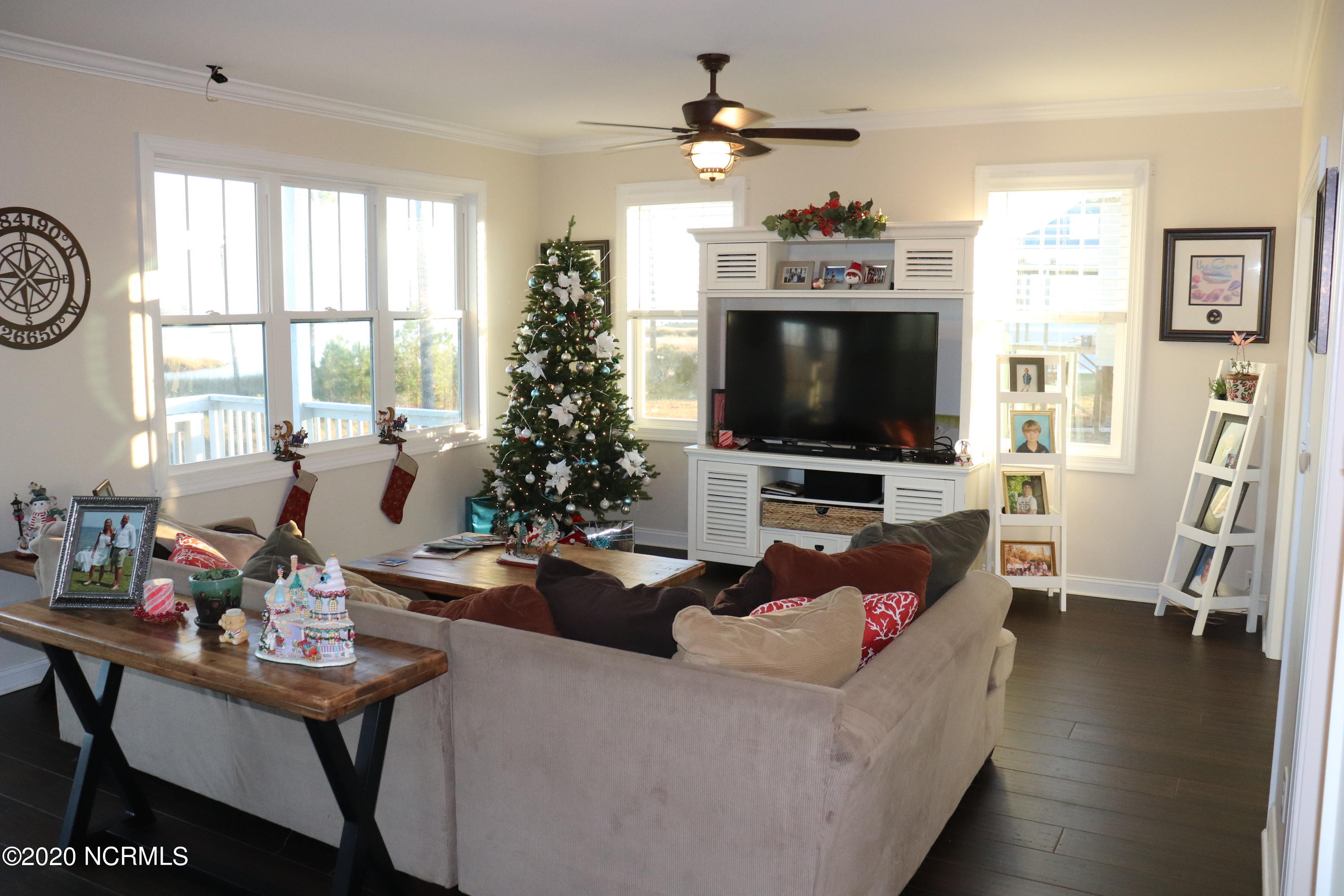 129 Mill Landing Point Road Newport, NC 28570 - Photo 9 of 33 IMG_1354