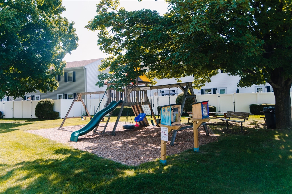 41 South Street, Unit 11 Easthampton, MA 01027 - Photo 28 of 38