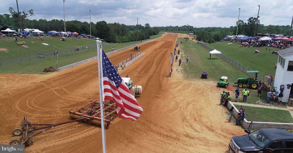 3693 Byrd's Mill Road Newtown, VA 23126 - Photo 9 of 31