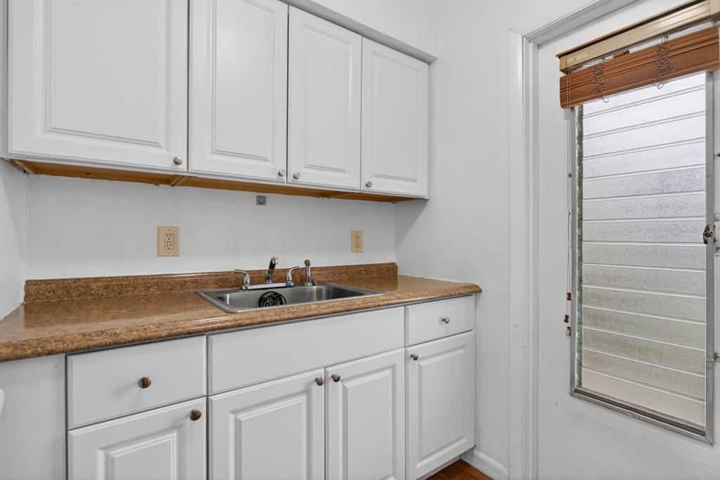 2115 Northeast 42nd Court, Unit 103 Lighthouse Point, FL 33064 - Photo 3 of 27