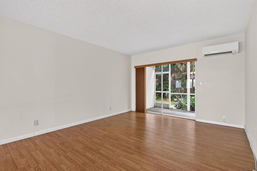 2115 Northeast 42nd Court, Unit 103 Lighthouse Point, FL 33064 - Photo 9 of 27