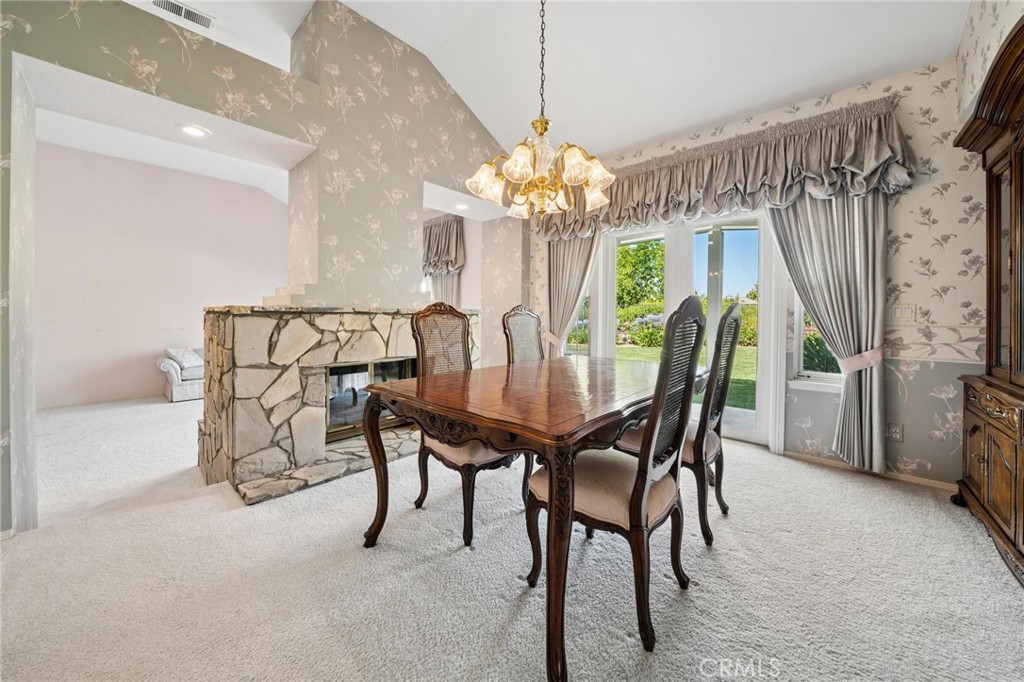 26072 Charing Cross Road Valencia, CA 91355 - Photo 62 of 105