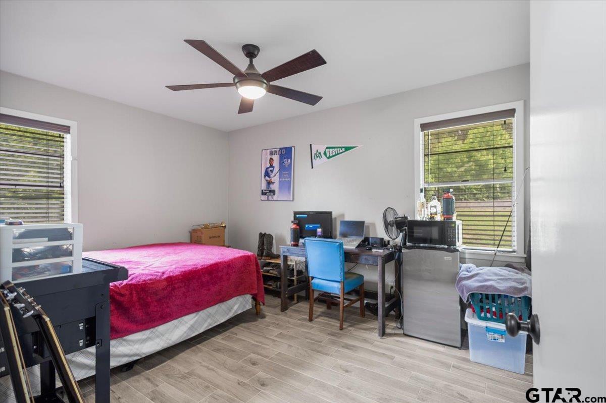514 East Doc Dodson Street East Naples, TX 75568 - Photo 11 of 39