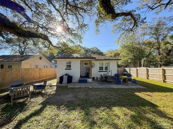$1,900 | 224 North M Street, Pensacola, FL 32502