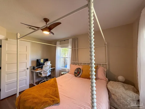 $1,900 | 224 North M Street, Pensacola, FL 32502