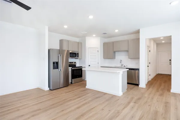 $1,875 | 2031 Longmire Villas Court, Conroe, TX 77304