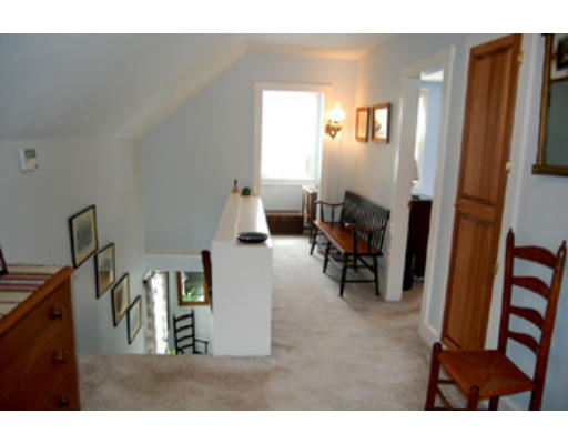 213 Upper North Row Road Sterling, MA 01564 - Photo 17 of 27 Gallery Image 17
