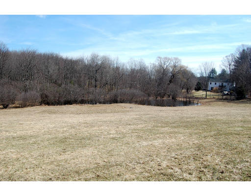 213 Upper North Row Road Sterling, MA 01564 - Photo 26 of 27 Gallery Image 26