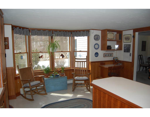 213 Upper North Row Road Sterling, MA 01564 - Photo 6 of 27 Gallery Image 6